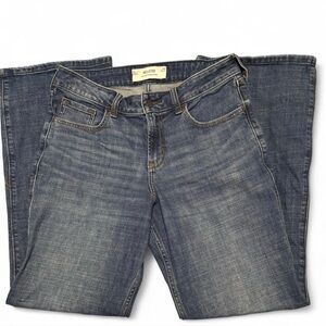 Hollister Women's Mid-Rise Boot Cut Jeans